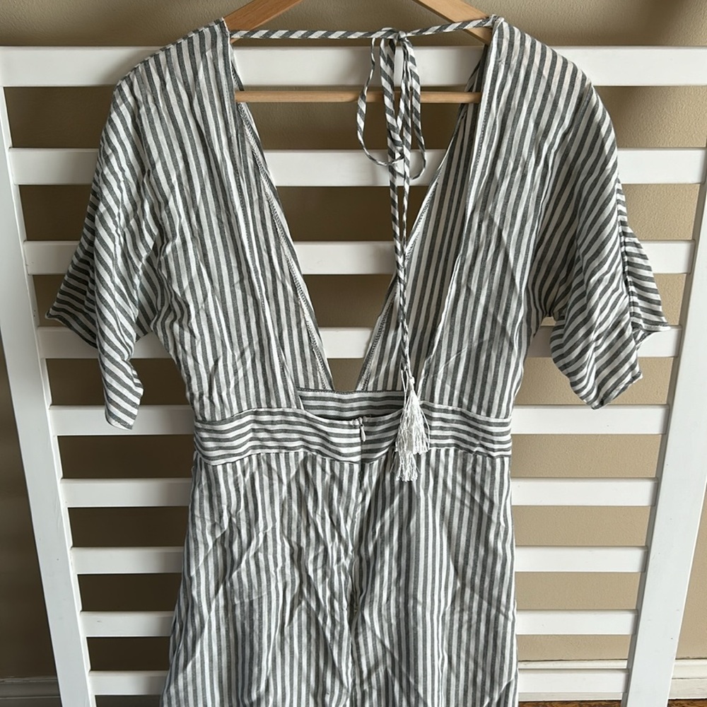 NWT SUCREFAS Striped Button Down Midi Gray and White Dress Size Large - Picture 3 of 14